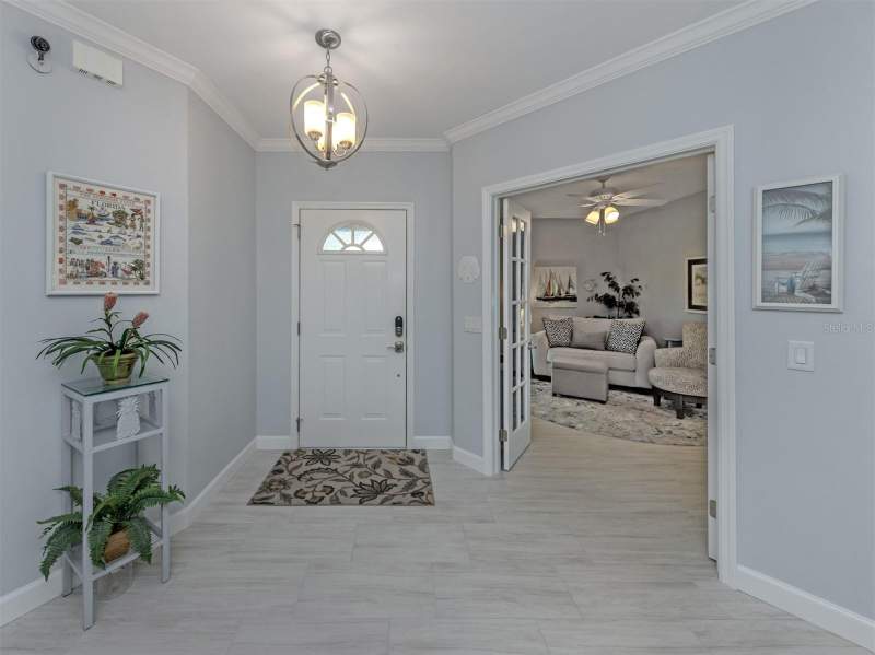 2 bedroom Single Family Residence at 1435 Colony Place, Waterford, Venice — photo 4
