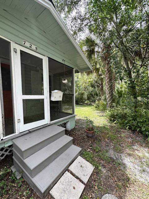725 NE 5th Avenue, Gainesville FL - photo 6 of 6