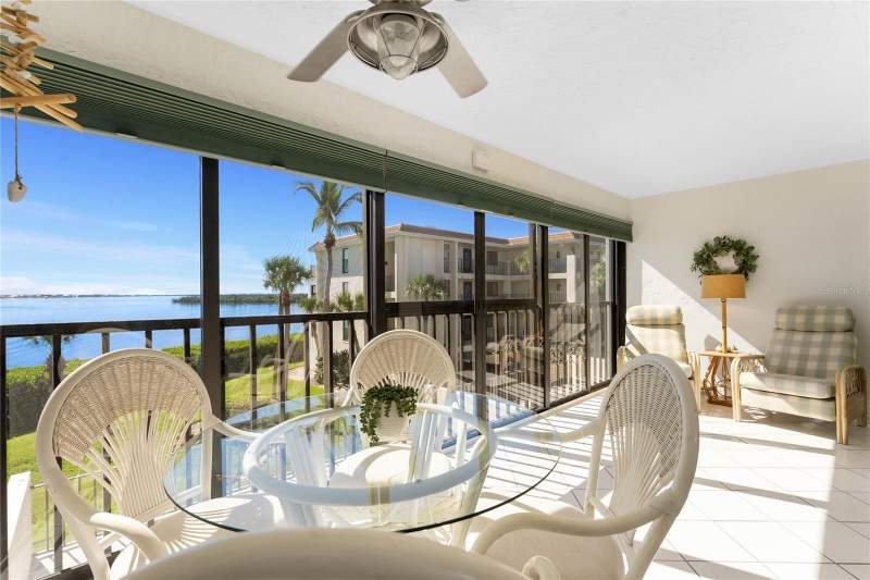 2 bedroom Condominium at 1551 Beach Road #306, Sandpiper Key Bldg 04, Englewood — photo 2