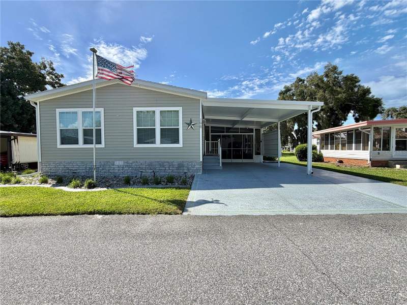 198 JACARANDA DRIVE home for sale in Hawthorne At Leesburg A Coop