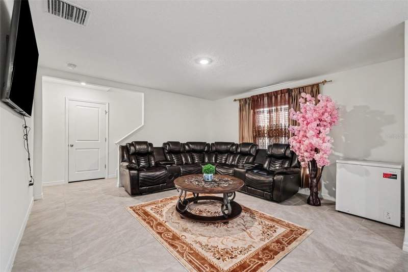4 bedroom Single Family Residence at 3601 Capital Reserve Drive, North Park Isle Ph 2B & 3A, Plant City — photo 5