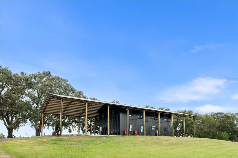 3 bedroom Single Family Residence at 23220 NW 27th St, Gold Medal Farms, Morriston — photo 2