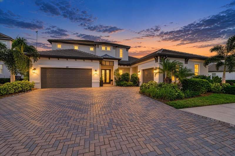6185 LUNGO LAGO DRIVE home for sale in Rivo Lakes