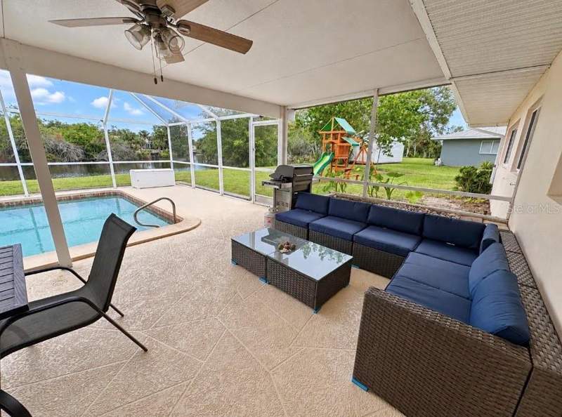 3 bedroom Single Family Residence at 1385 Harmony Drive, Port Charlotte Sec 51 02, Port Charlotte — photo 3