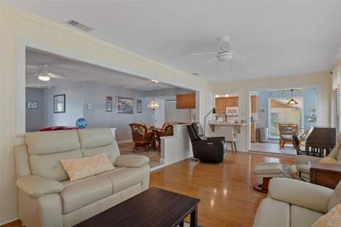 2643 Royal Ridge Drive, Spring Hill FL - photo 22 of 85