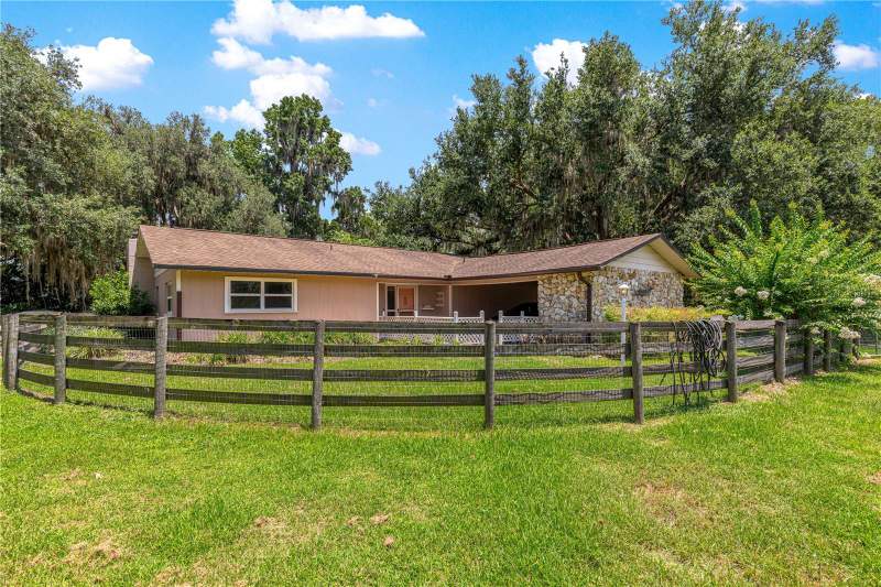 3 bedroom Single Family Residence at 2645 SW 80th Street, Ocala, Ocala — photo 4