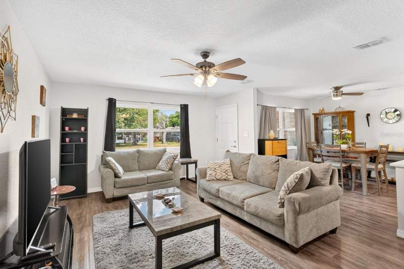 4 bedroom Single Family Residence at 125 Herbert Street, First Add, Auburndale — photo 4