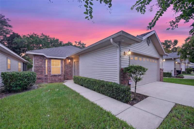 2 bedroom Single Family Residence at 7958 NW 49th Way, Blues Creek Unit 6H, Gainesville — photo 2