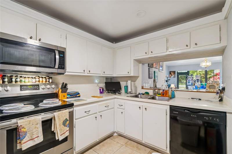 2 bedroom Condominium at 2679 Sabal Springs Circle #102, Misty Spgs Condo, Clearwater — photo 5
