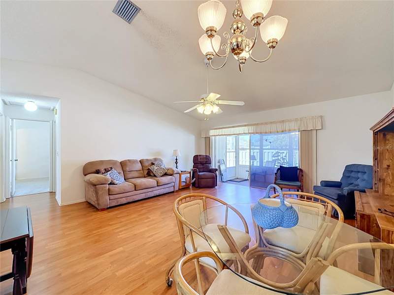 2 bedroom Condominium at 3206 42nd Street #Na, Cortez Villas Condo 8 Ph A, Bradenton — photo 3