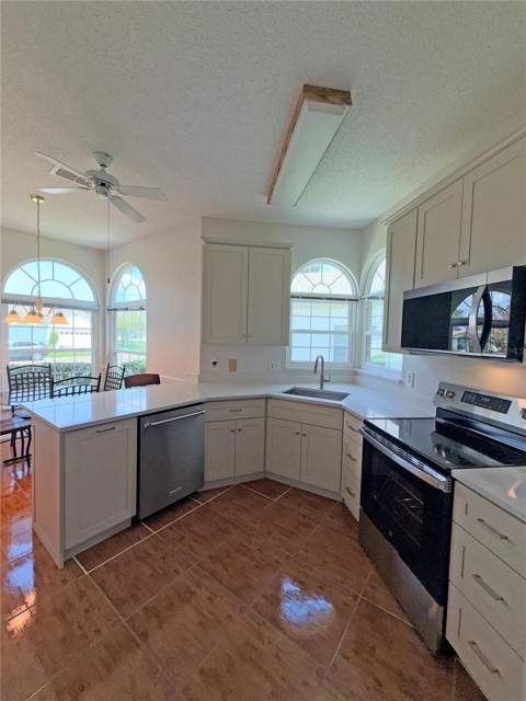 11333 Pink Blossom Court, Orlando FL - photo 12 of 47