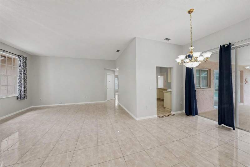 4 bedroom Single Family Residence at 907 Brittany Park Boulevard, Brittany Park Ph Ia, Tarpon Springs — photo 5