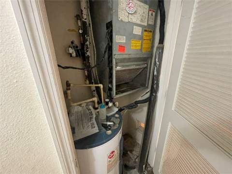 145 N Pearl Lake Causeway #112, Altamonte Springs FL - photo 23 of 43
