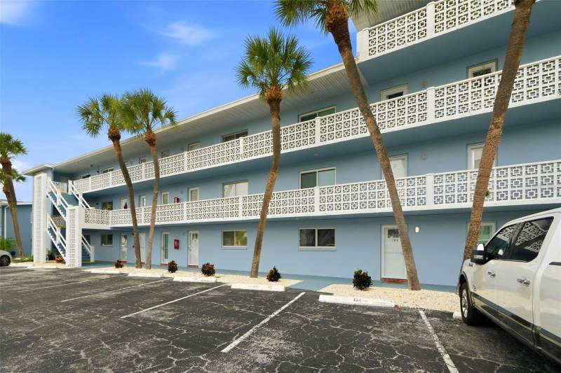 2 bedroom Condominium at 280 126th Avenue #104, Capri Isle Garden, Treasure Island — photo 2