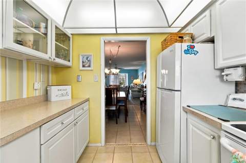3617 Lake Bayshore Drive #401, Bradenton FL - photo 13 of 43