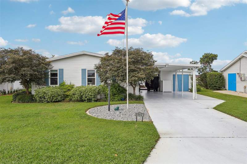 24941 PINE HILL home for sale in Plantation At Leesburg