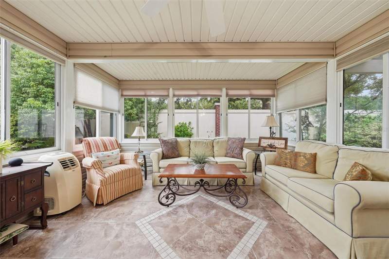 3 bedroom Single Family Residence at 2800 Plainridge Loop, Villages Of Sumter, The Villages — photo 3