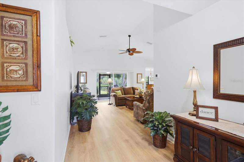 3 bedroom Single Family Residence at 2714 Feiffer Circle, Kensington Oaks, Sarasota — photo 5