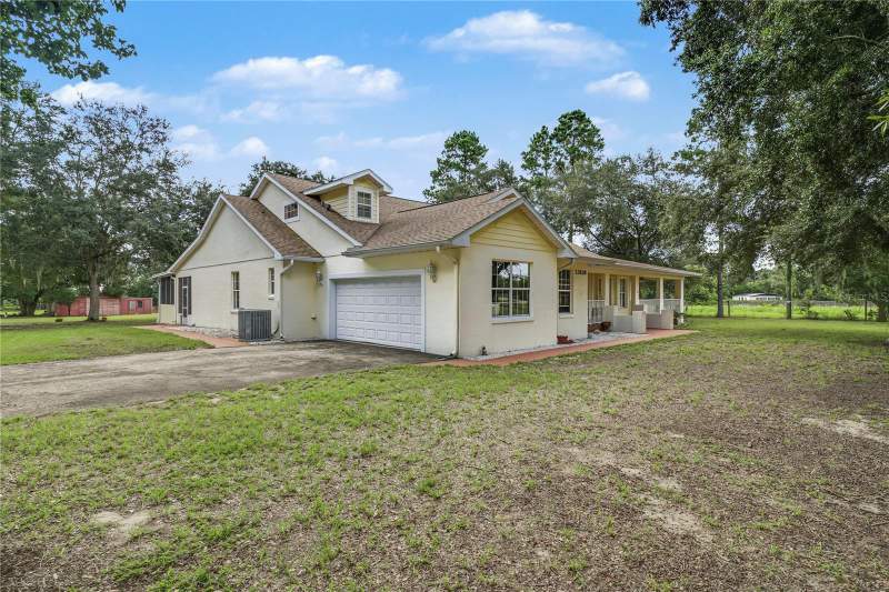 4 bedroom Single Family Residence at 22808 State Road 19, Howey In The Hills, Howey In The Hills — photo 5