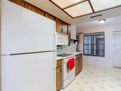 2077 Woodcutter Court, Spring Hill FL - photo 24 of 85