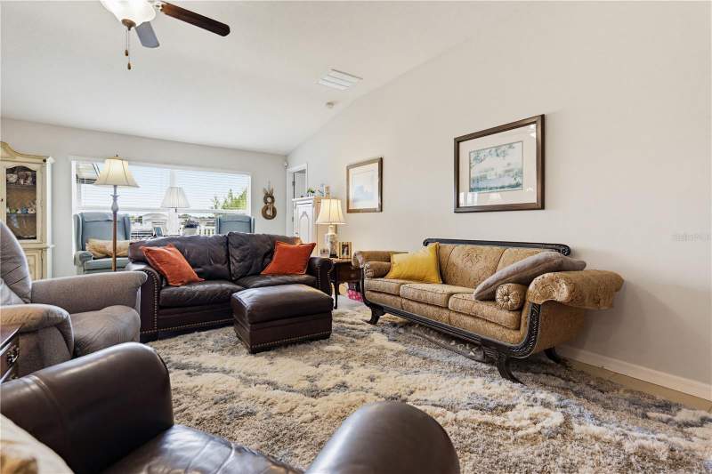 4 bedroom Single Family Residence at 2202 4th Street, Riverbend West Ph 1, Ruskin — photo 4
