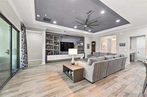 16909 Clear Cork Drive, Wimauma FL - photo 10 of 77