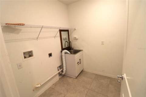 4006 Capri Coast Drive, Plant City FL - photo 21 of 37