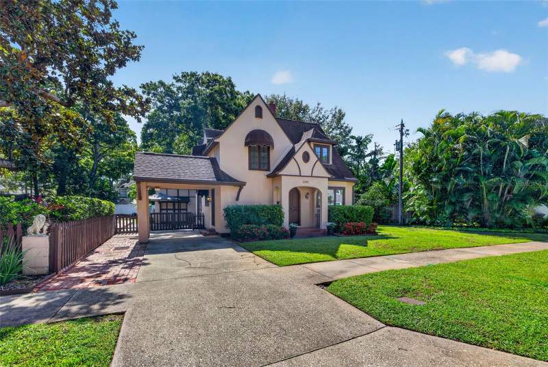 2 bedroom Single Family Residence at 2321 14th Street, Woodlawn, St Petersburg — photo 3