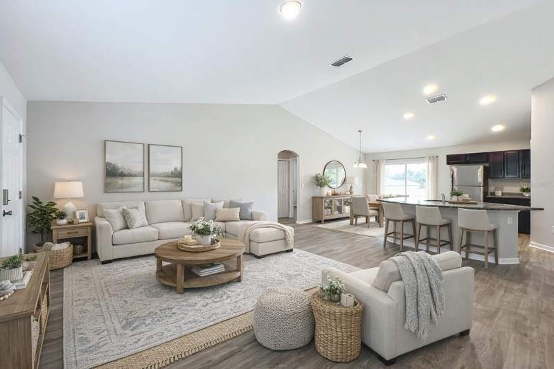 3 bedroom Single Family Residence at 178 Pine Course, Silver Spgs Shores Un, Ocala — photo 3
