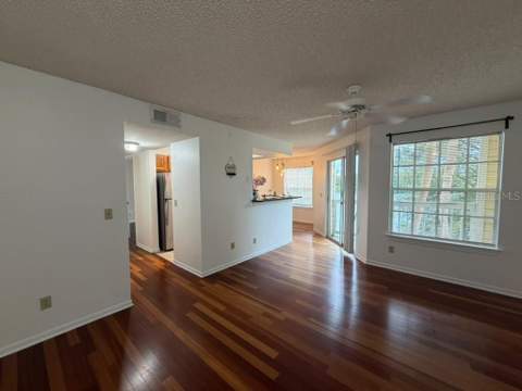 1037 S Hiawassee Road #2824, Orlando FL - photo 9 of 24