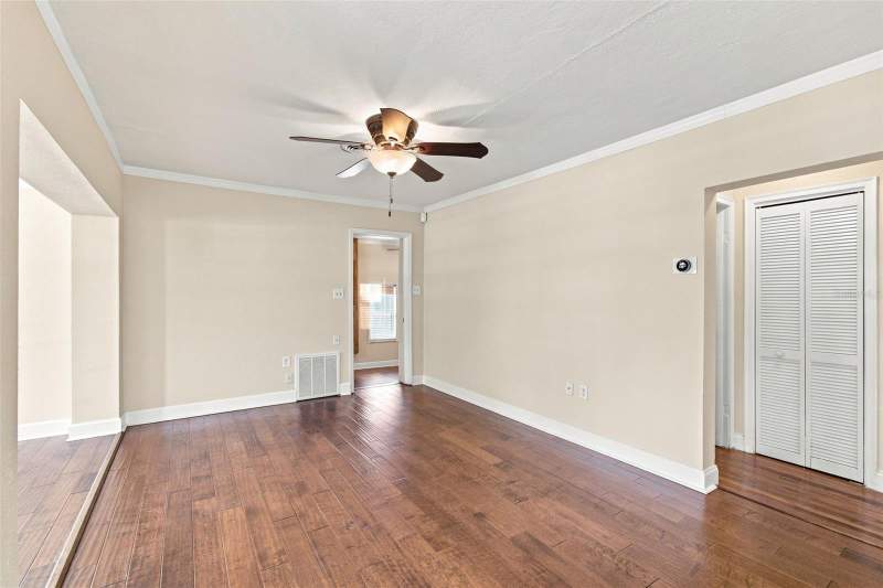 3 bedroom Single Family Residence at 805 W Braddock Street, Suburb Royal, Tampa — photo 5