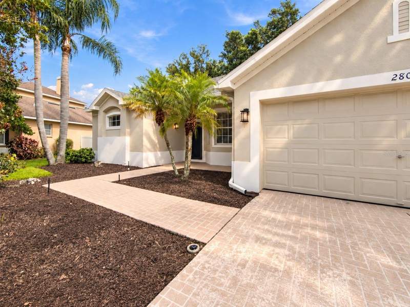 3 bedroom Single Family Residence at 2804 Brooke Pines Court, Walden Lake Unit 29 Ph Two, Plant City — photo 4