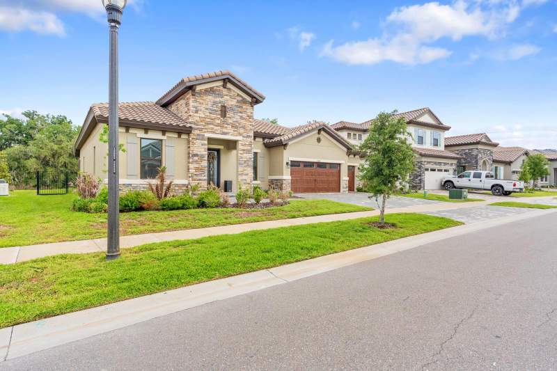 4 bedroom Single Family Residence at 14544 Swiss Bridge Drive, Hawkstone, Lithia — photo 5