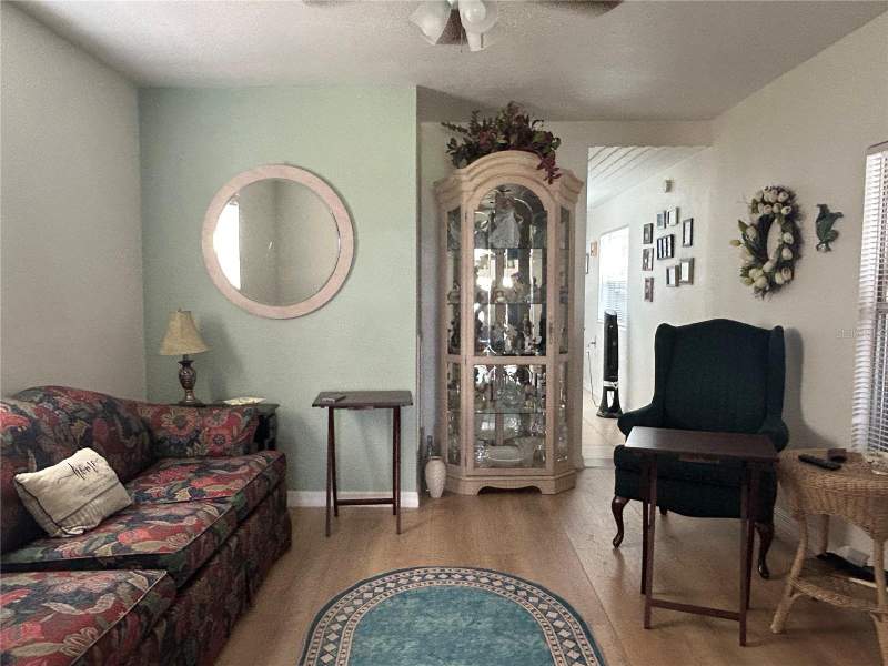 3 bedroom Mobile Home at 6437 Westside Drive, Port Richey Land Co Sub, New Port Richey — photo 5