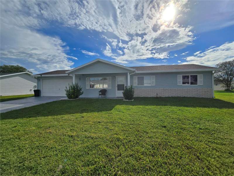 2 bedroom Single Family Residence at 17928 SE 107th Court, Spruce Crk South Viia, Summerfield — photo 2