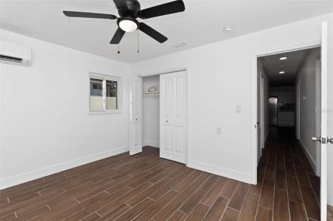 8317 Boxwood Drive, Tampa FL - photo 23 of 37