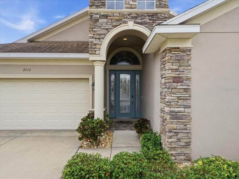 4 bedroom Single Family Residence at 2514 Summerdale Court, Countryside Cove, Clearwater — photo 2