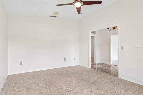 7026 Pinehaven Drive, Lakeland FL - photo 7 of 54