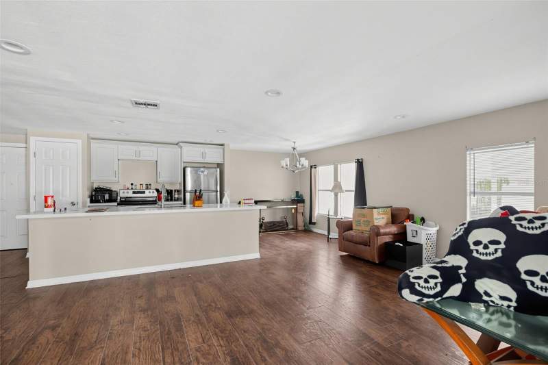 3 bedroom Manufactured Home at 9785 SE Highway 42, Orange Blossom Hills Un 15, Summerfield — photo 2