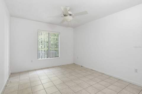 1204 Pine Ridge Circle #C1, Tarpon Springs FL - photo 17 of 31