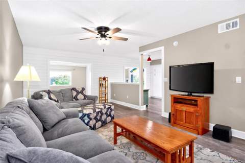 2524 W Brook Lane, Clearwater FL - photo 11 of 51