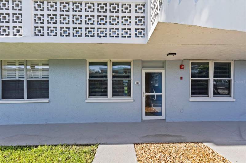 2 bedroom Condominium at 4895 Bay Street #102, Winston Park Northeast, St Petersburg — photo 2