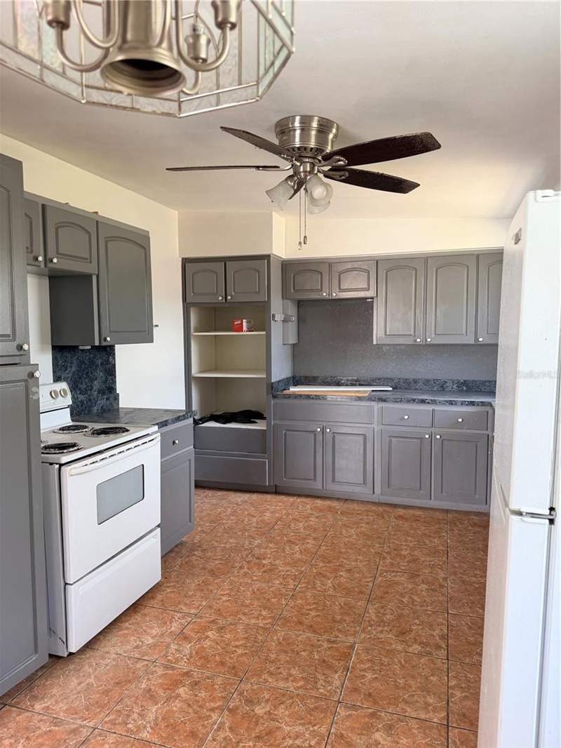 3 bedroom Single Family Residence at 3400 Sunset Drive, Conine Heights, Winter Haven — photo 3