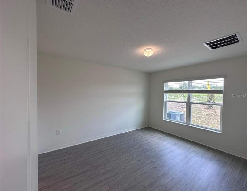 3 bedroom Single Family Residence at 9081 OSCRAFT DRIVE, BELLAVIVA PH 1, DAVENPORT — photo 4