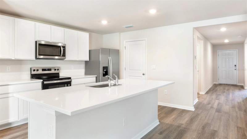 3 bedroom Single Family Residence at Xxx 30th Avenue, Bungalow Terrace, St Petersburg — photo 3
