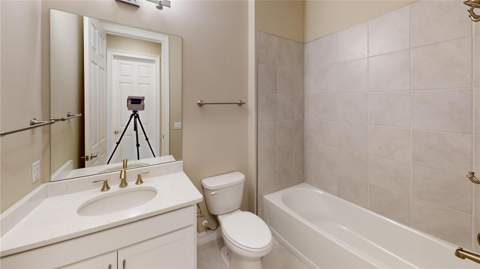 139 Ibiza Loop, Venice FL - photo 14 of 28