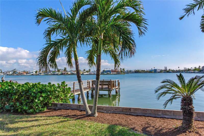 Redington Beach Homes