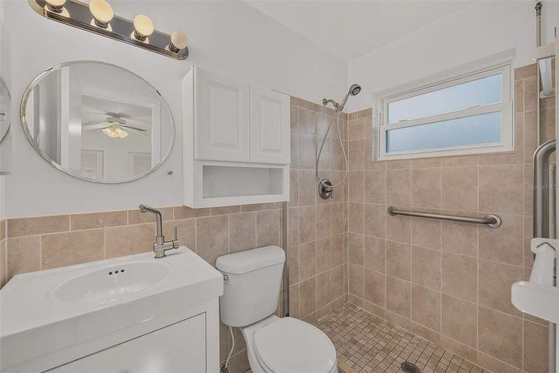 2 bedroom Single Family Residence at 14144 87th Avenue, Tamarac By The Gulf 2nd Add, Seminole — photo 5