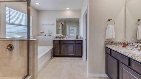 3519 Harvest Gardens Loop, Plant City FL - photo 9 of 16