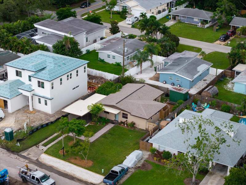 3 bedroom Single Family Residence at 2350 Loma Linda Street, Loma Linda Park, Sarasota — photo 3